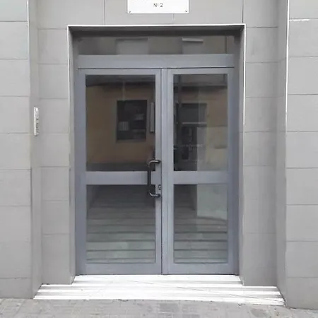 Sherryflat Moneo - Parking Apartment *